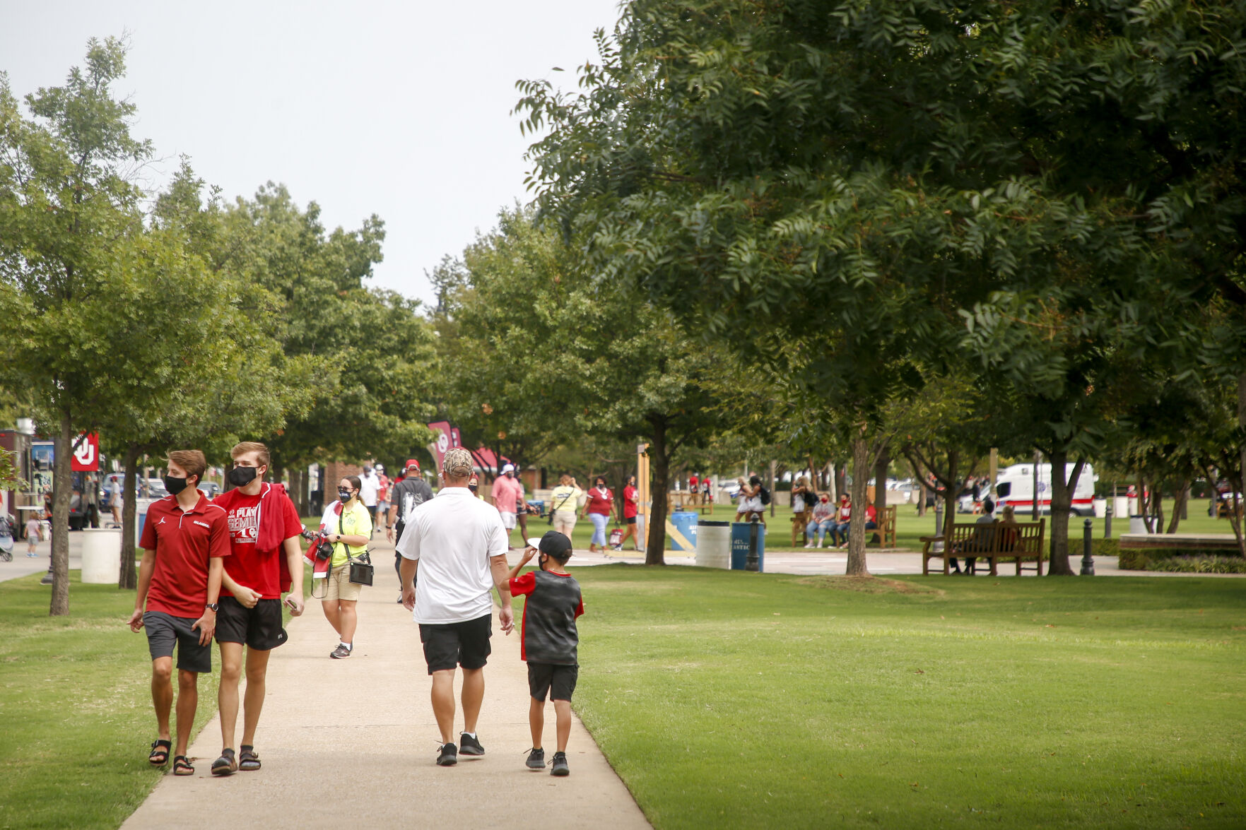 Oklahoma Sooners vs Missouri State Bears